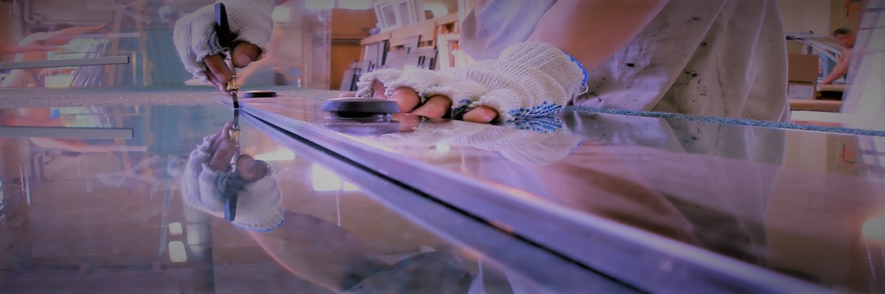 Slider, Glass Cutting Service in Brompton, SW3